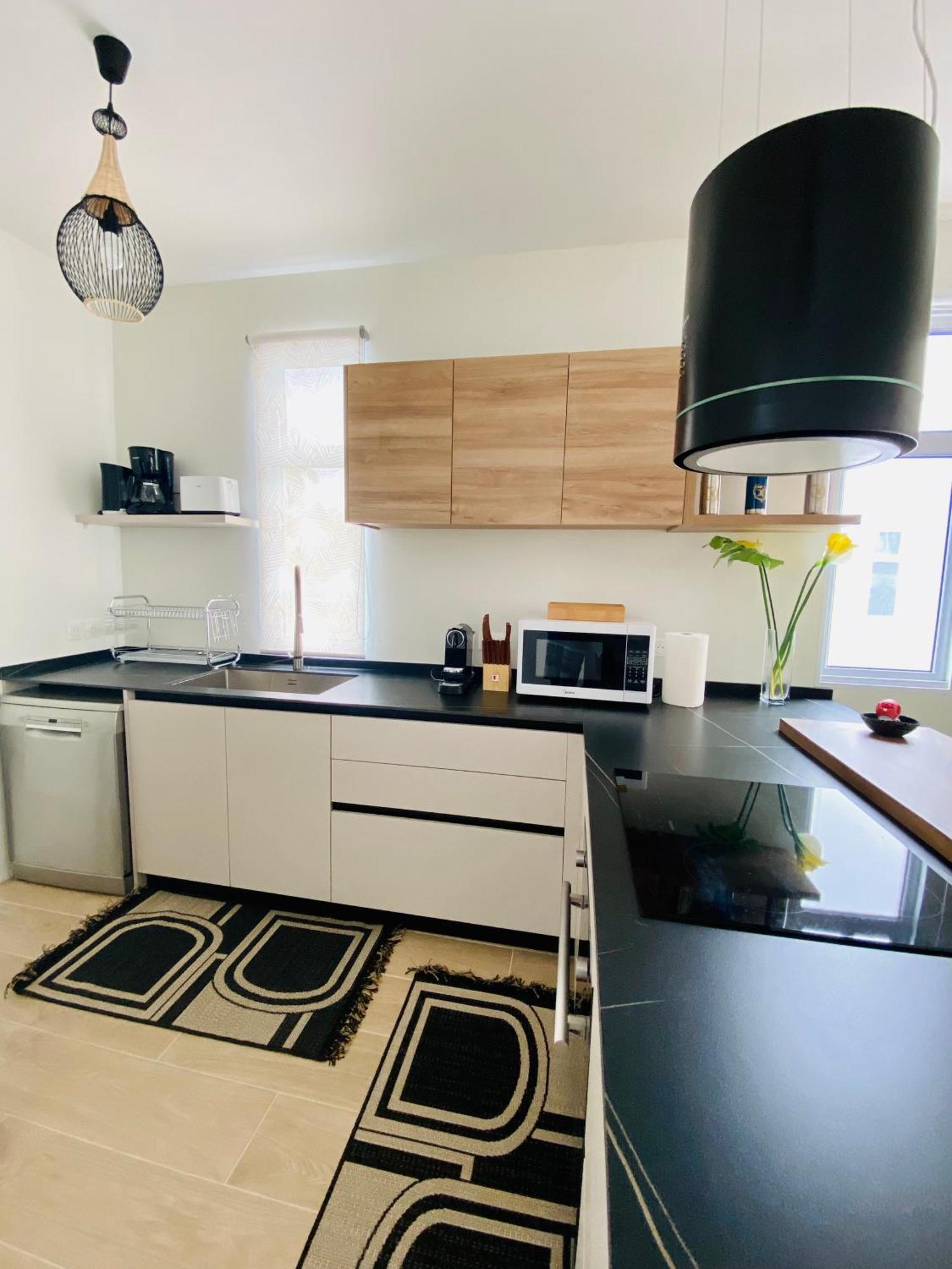 Villa Te Ura Beach Paea Екстер'єр фото
